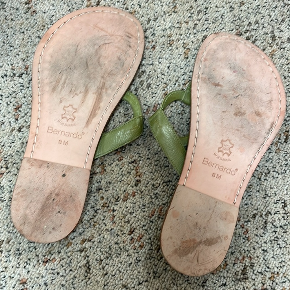 Bernardo sandals - Picture 2 of 2